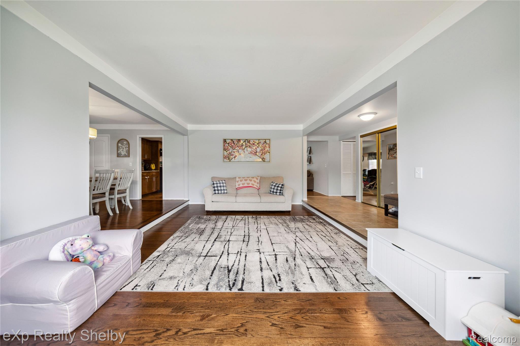 32625 Northampton Drive