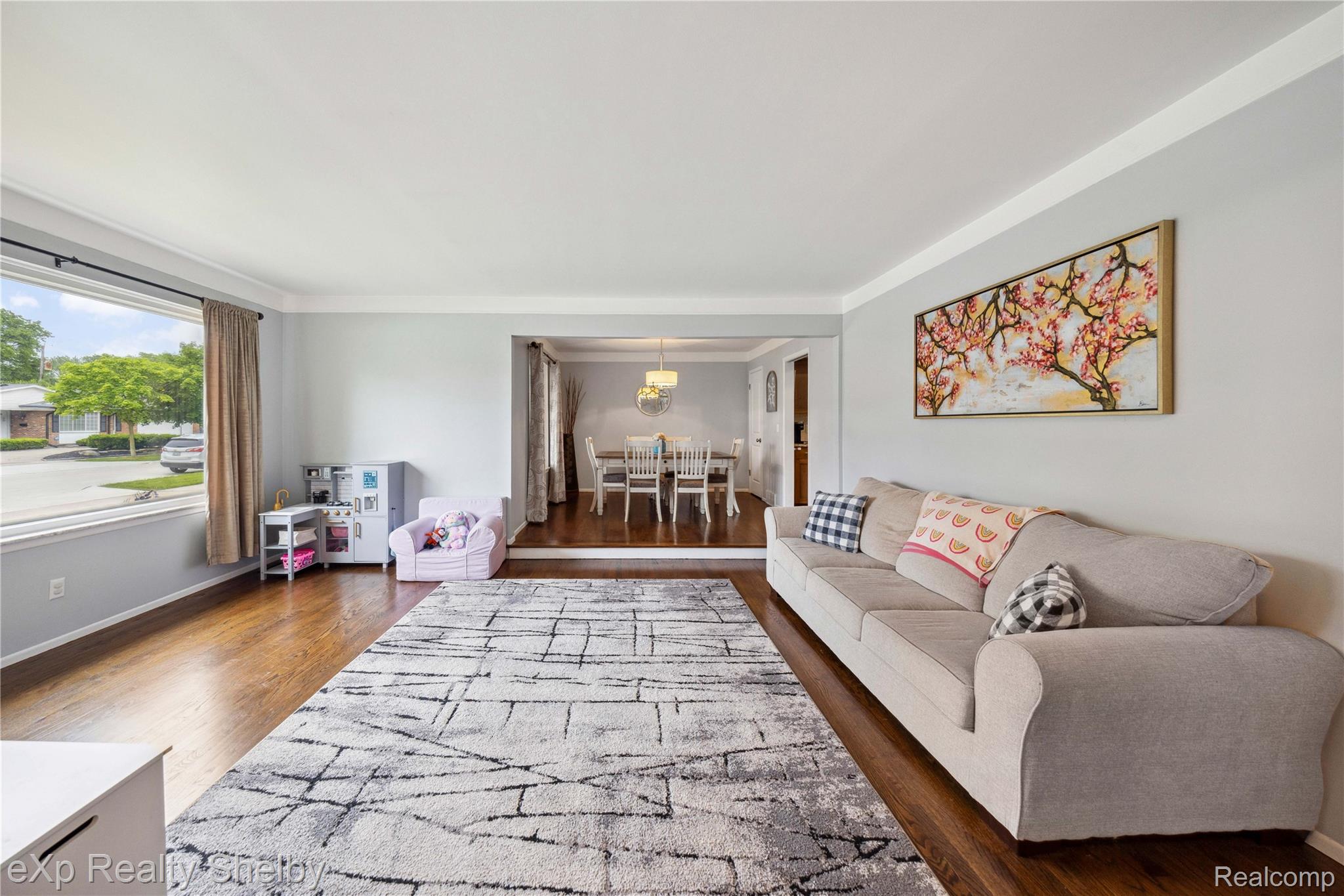 32625 Northampton Drive