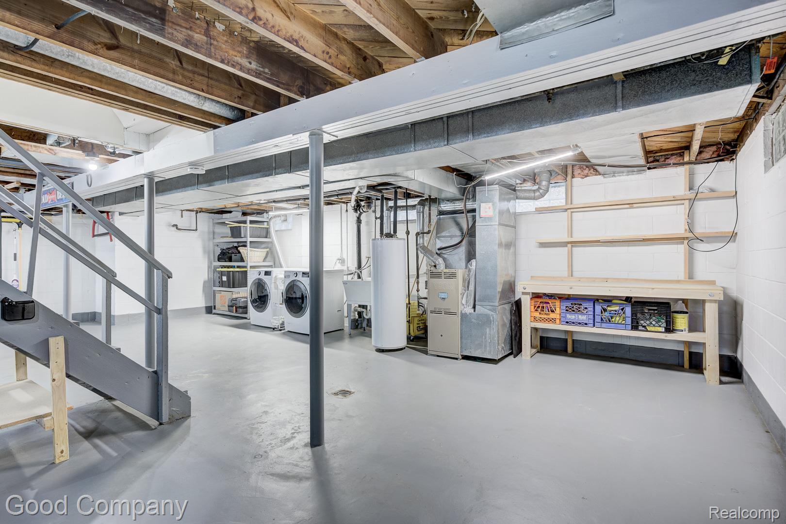 350 Laprairie Street