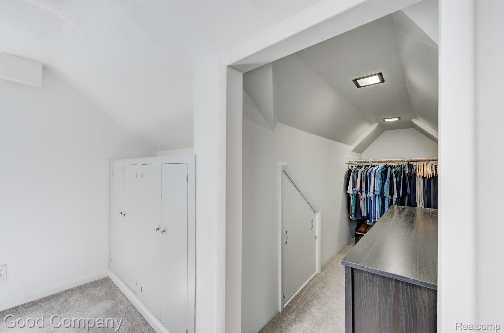 350 Laprairie Street