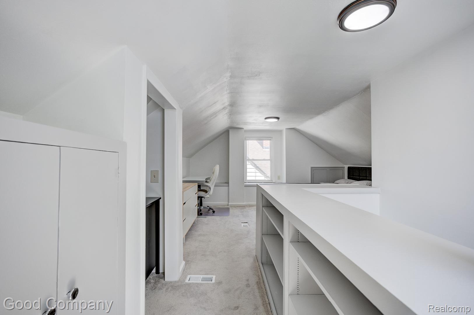 350 Laprairie Street