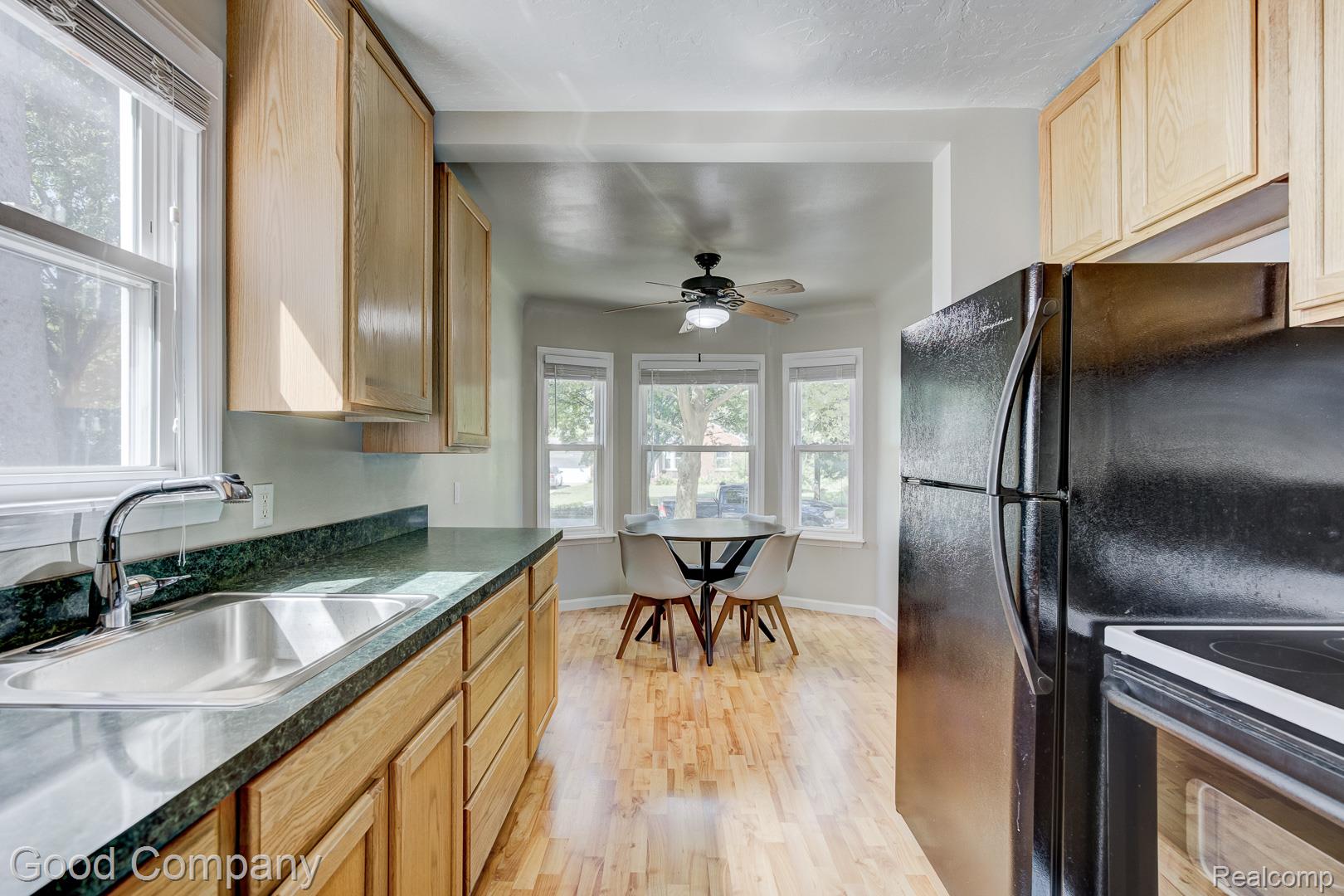 350 Laprairie Street