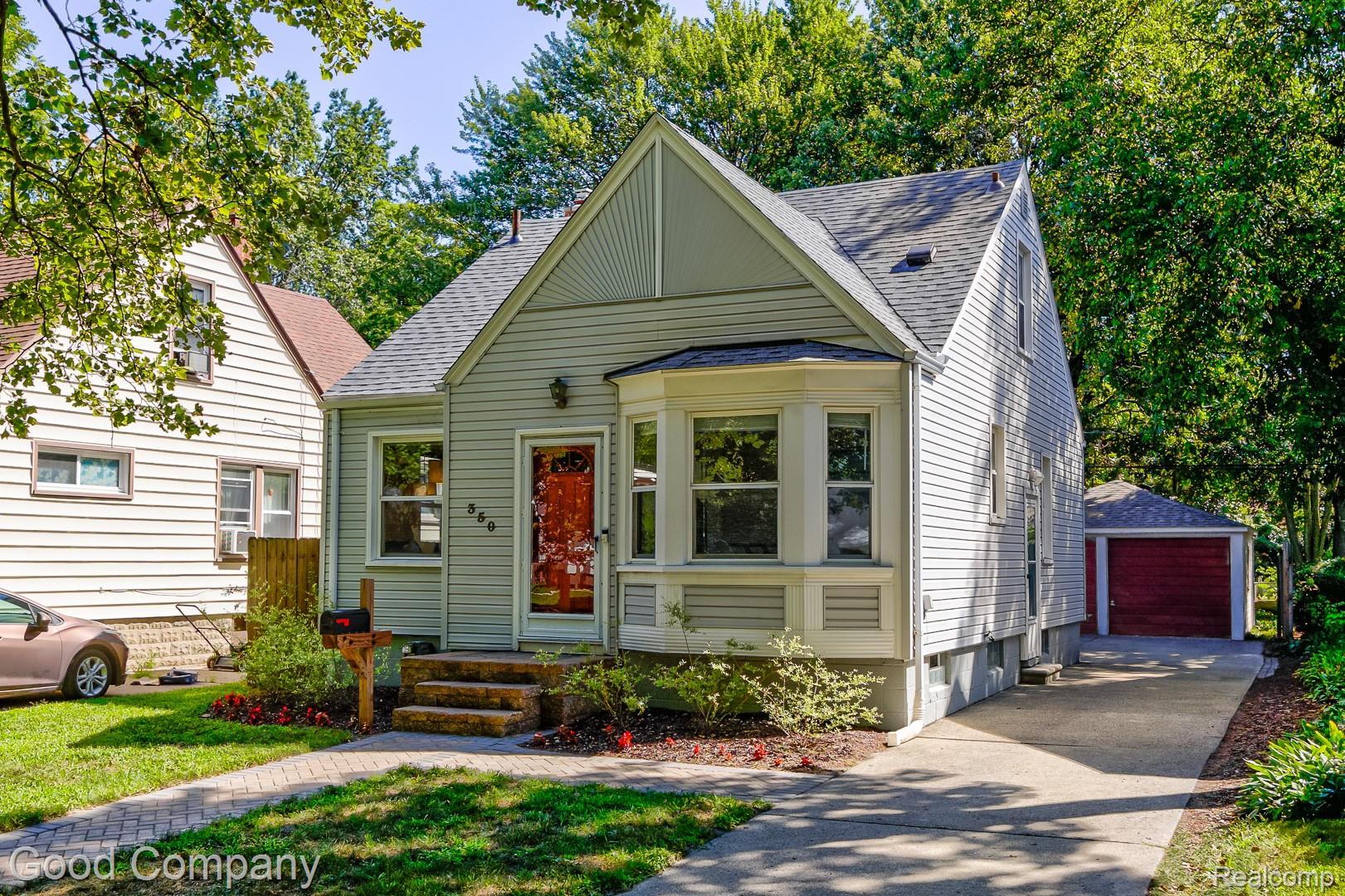 350 Laprairie Street