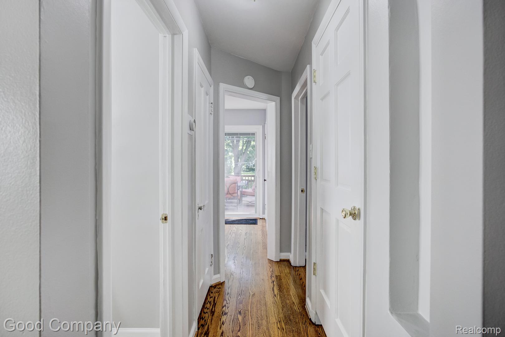 350 Laprairie Street