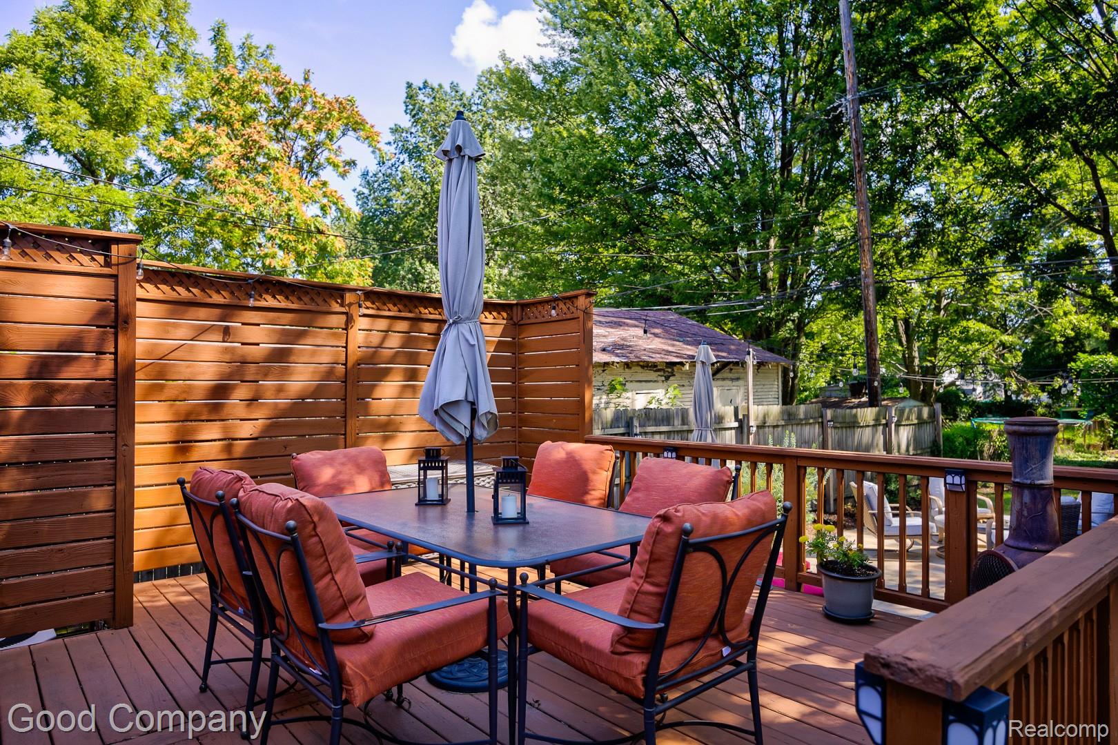 350 Laprairie Street