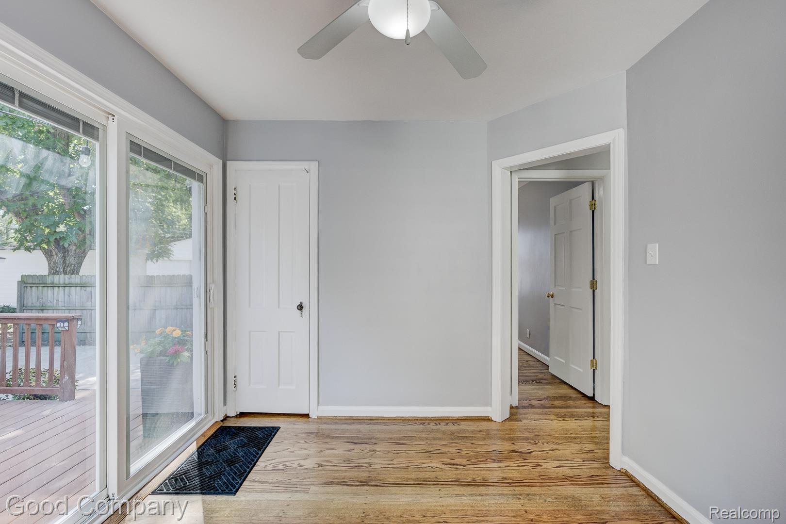 350 Laprairie Street