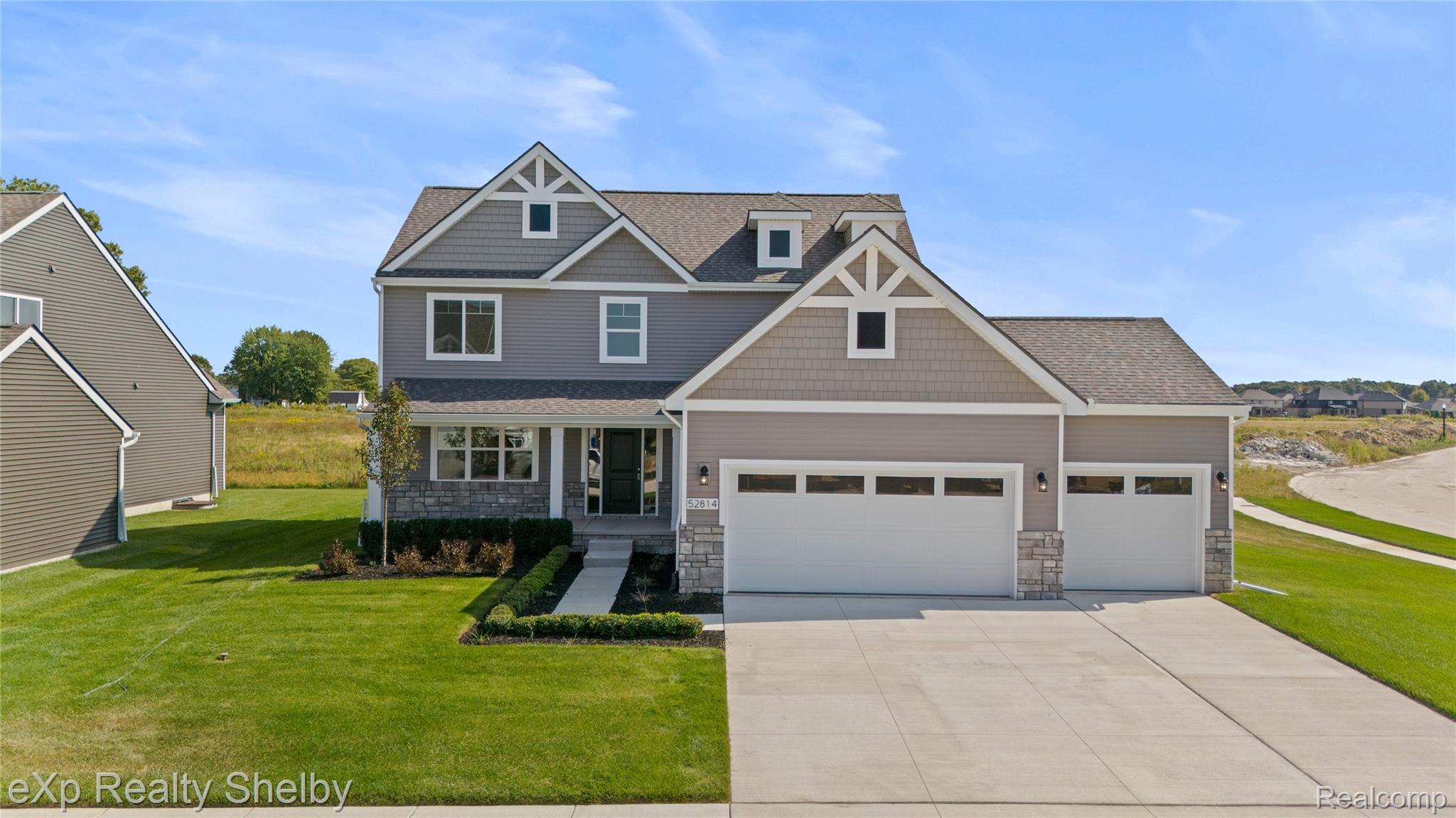 52201 Wellington Valley Drive