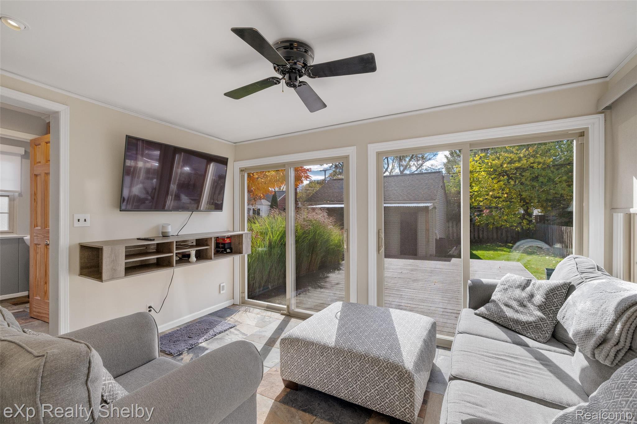 1953 Hunt Club Drive