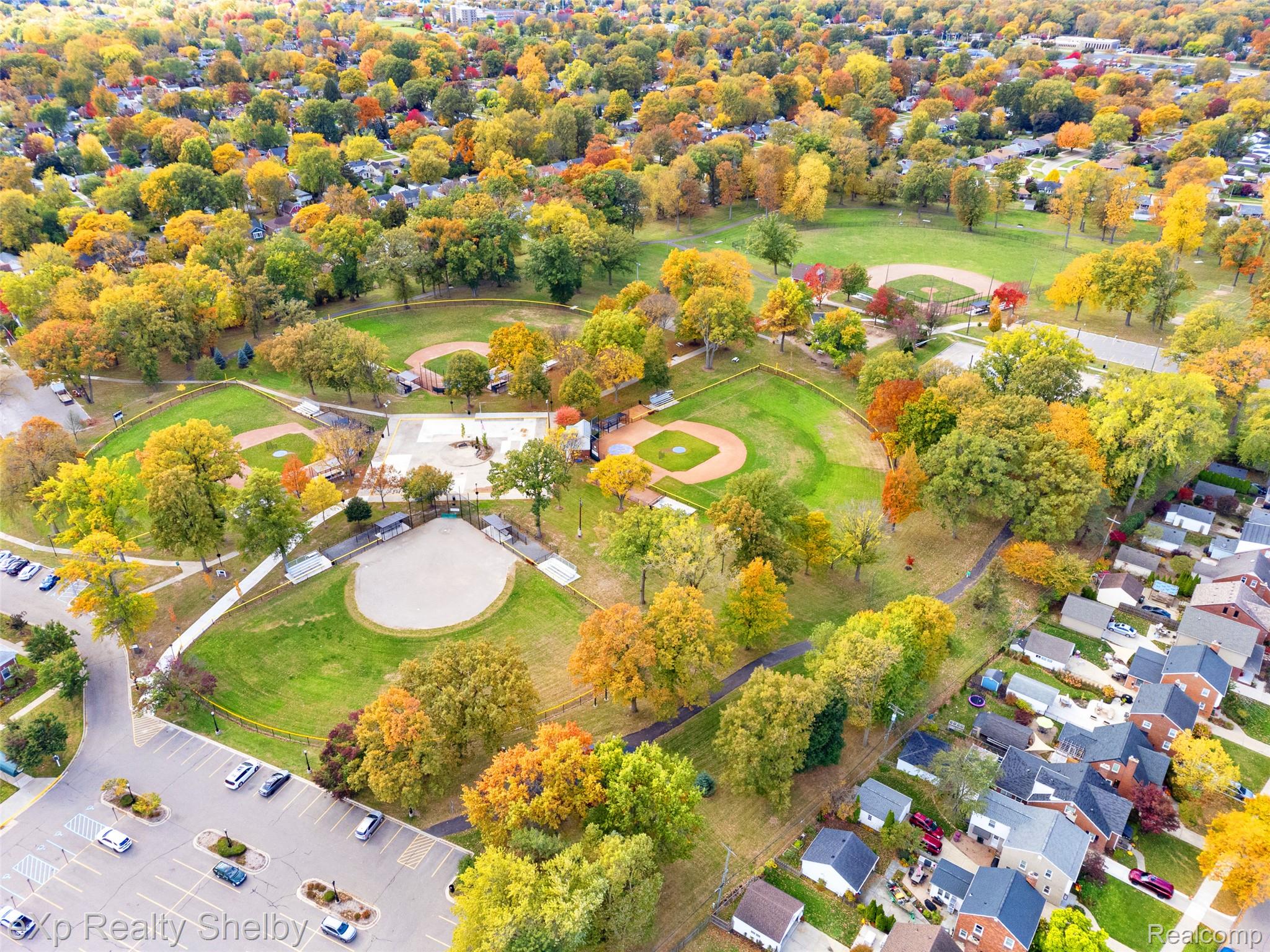 1953 Hunt Club Drive