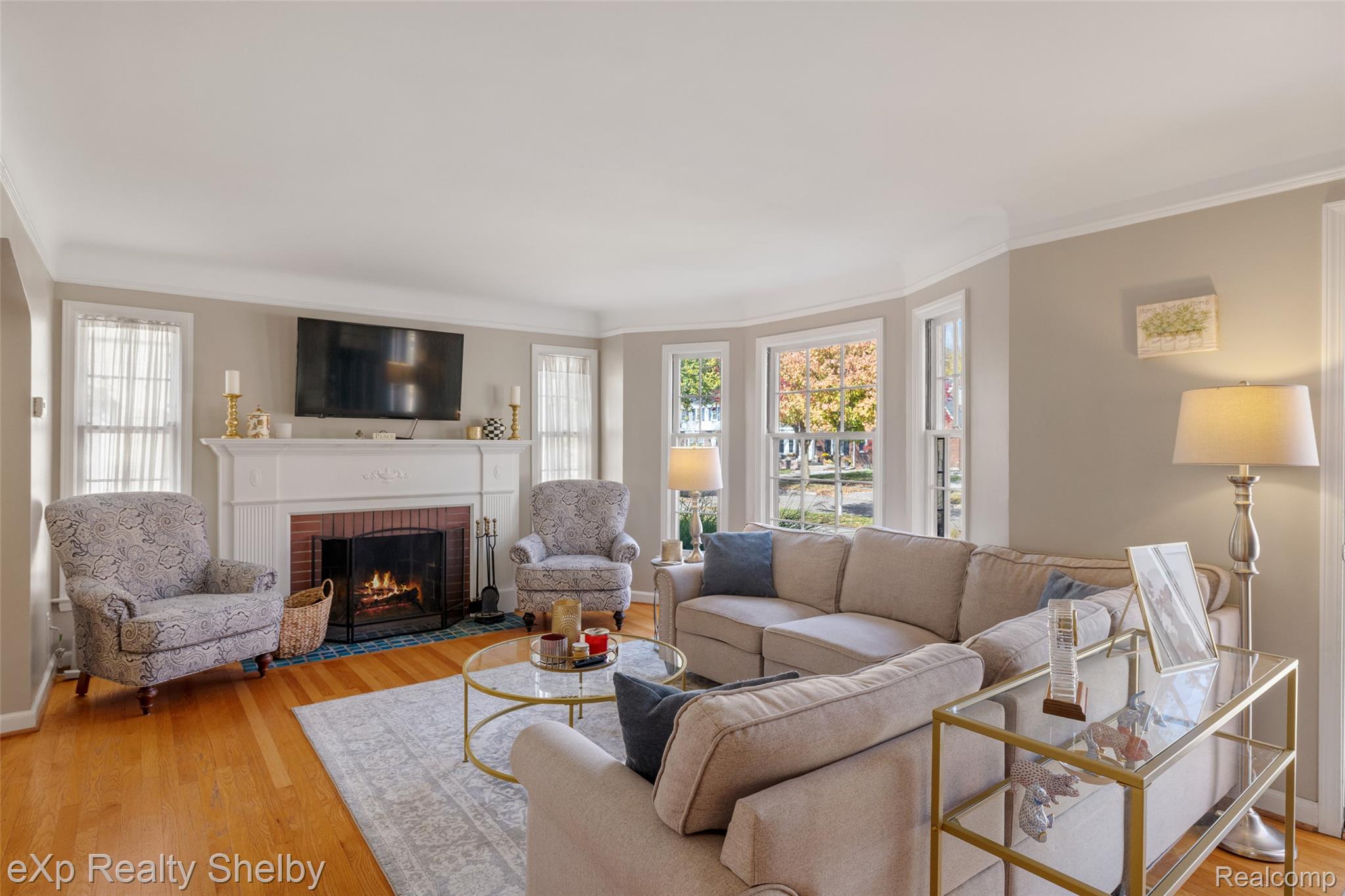 1953 Hunt Club Drive