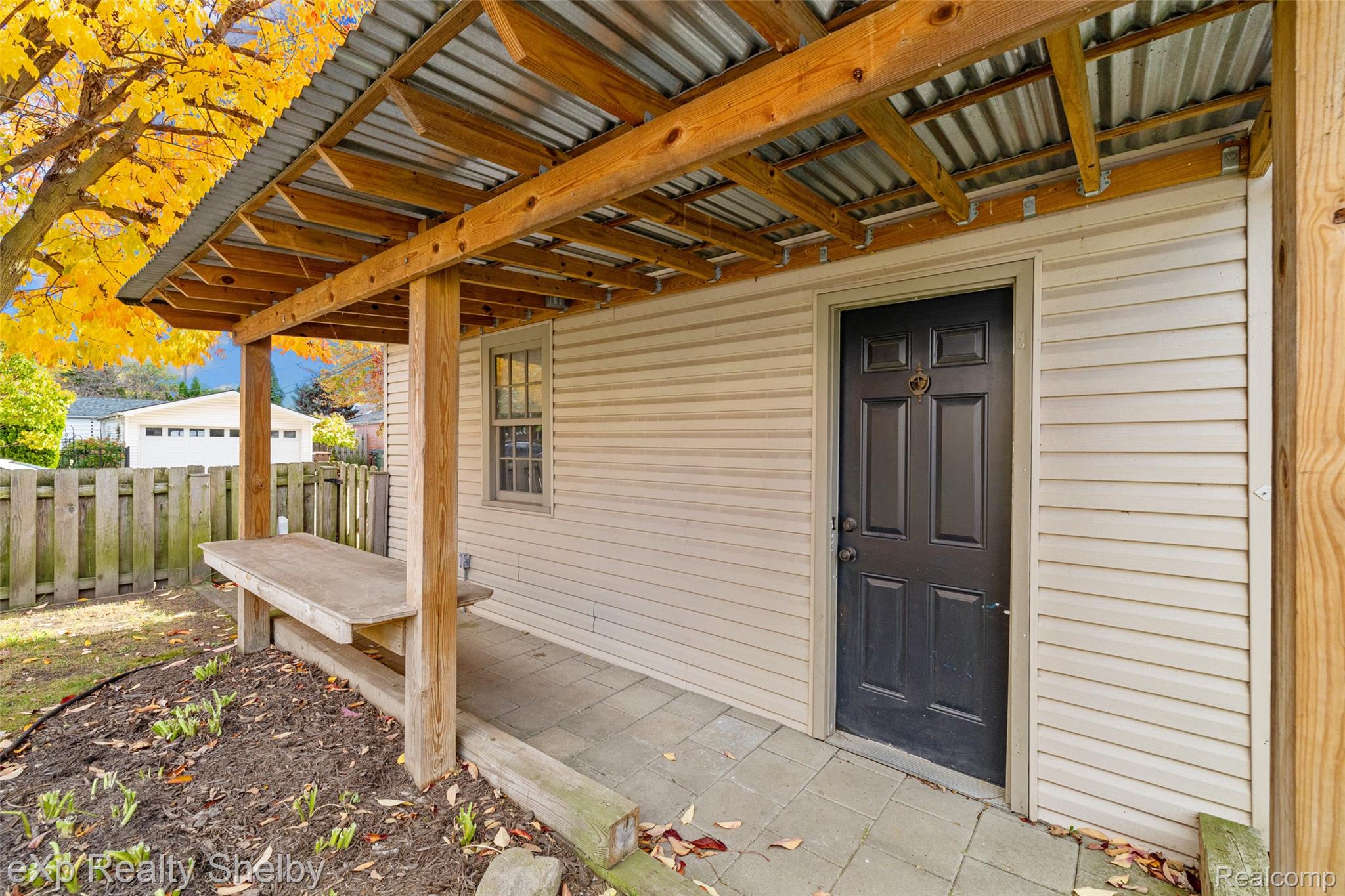 1953 Hunt Club Drive