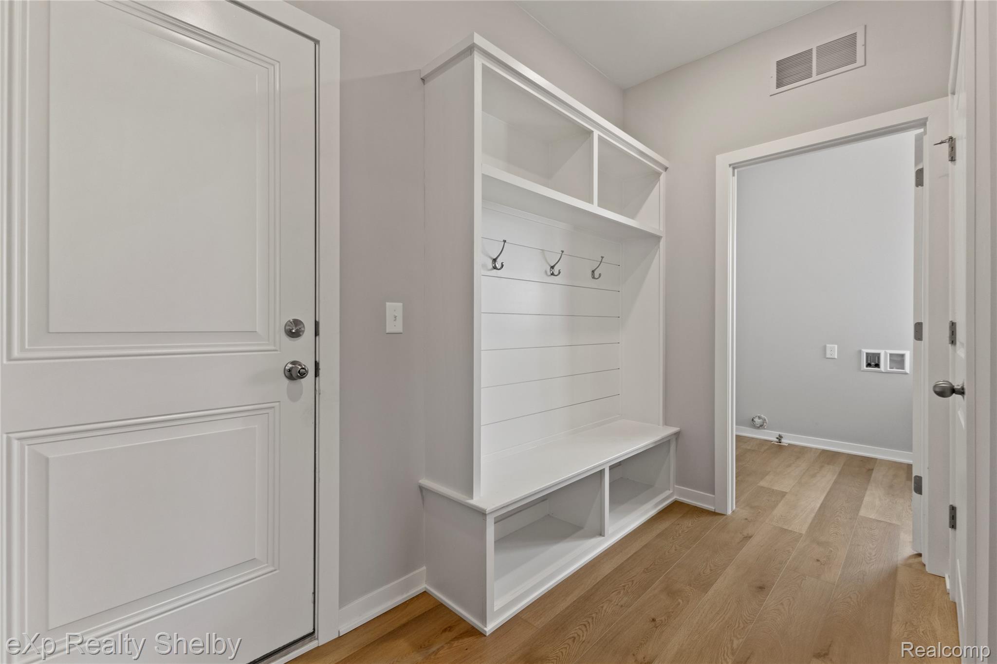 52150 Wellington Valley Drive