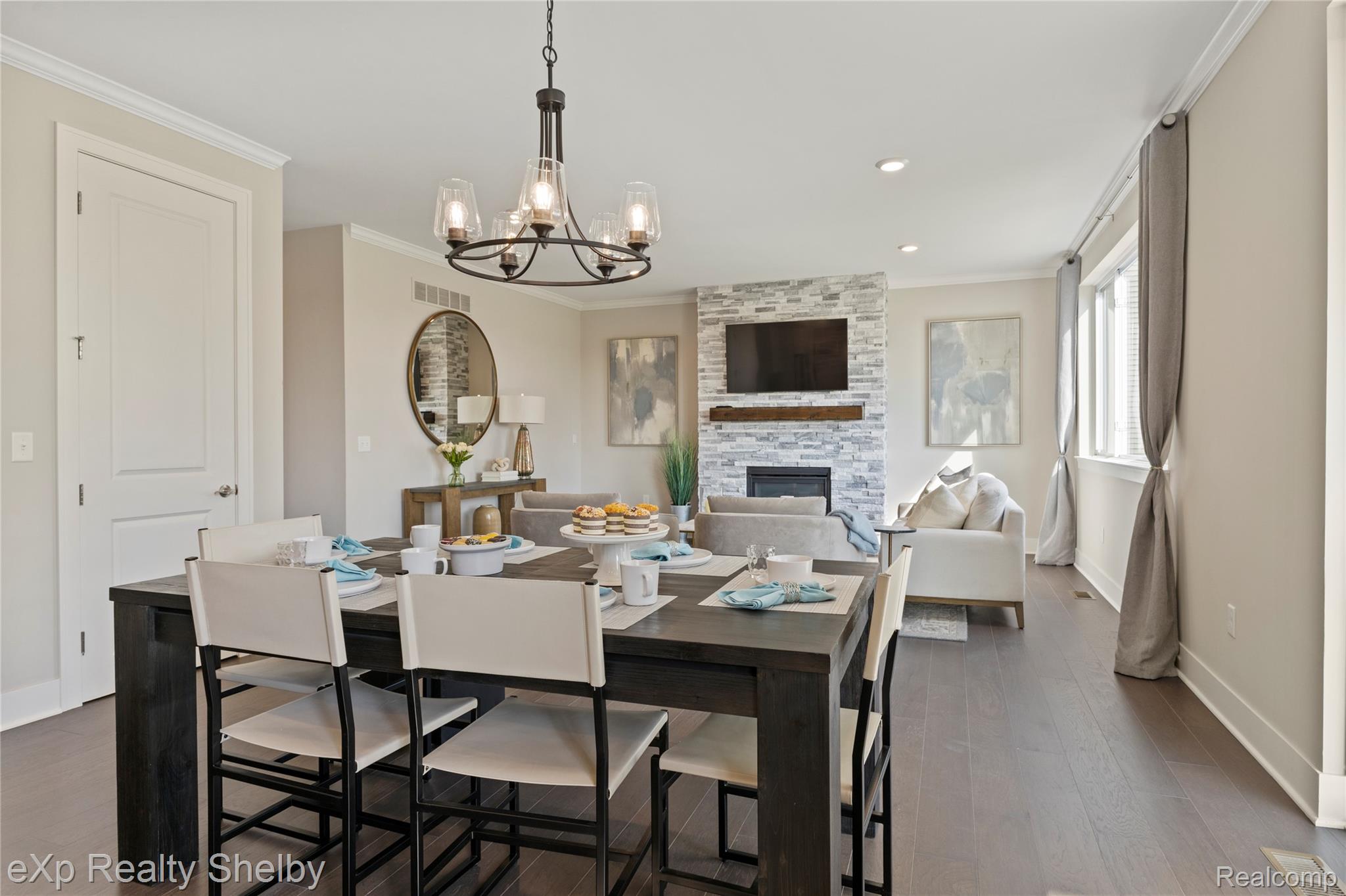 52090 Wellington Valley Drive