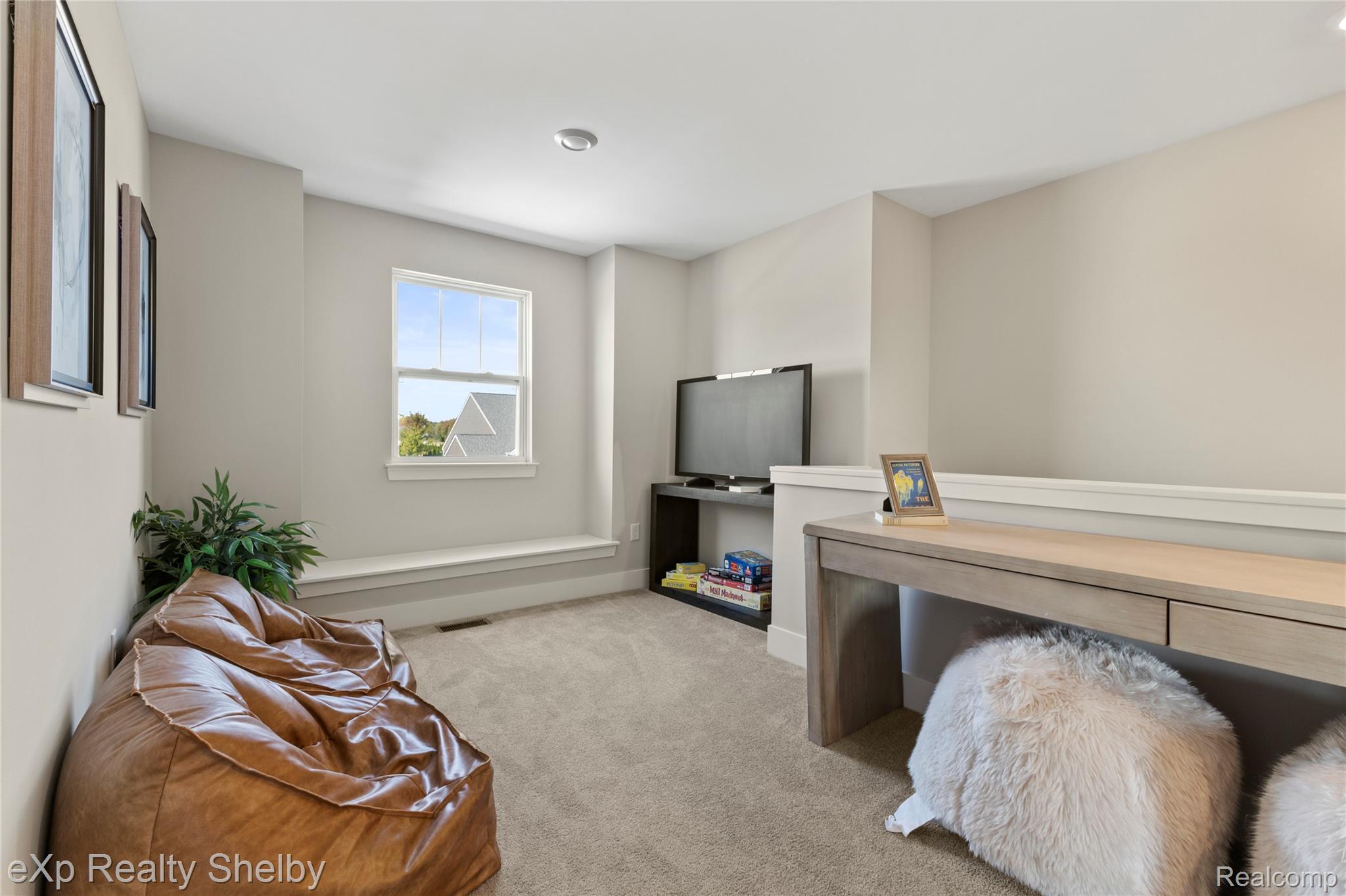 52090 Wellington Valley Drive