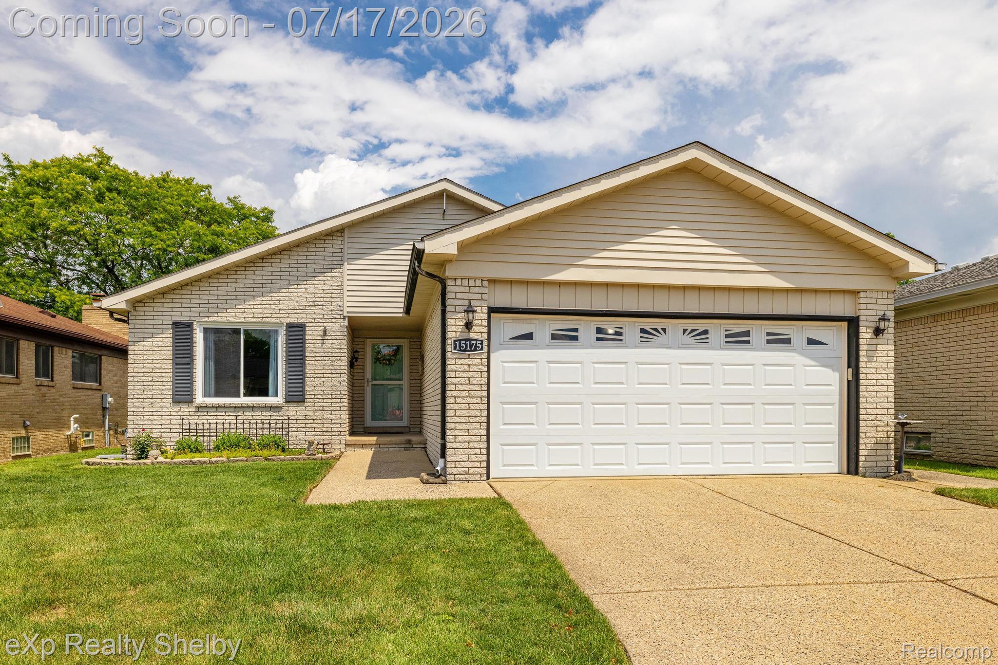 15175 La Grande Plaza Unit: 32
