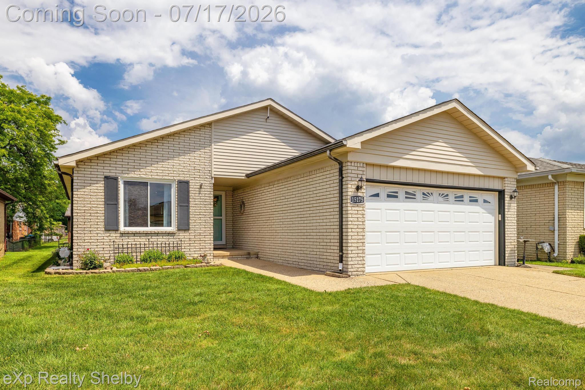 15175 La Grande Plaza Unit: 32