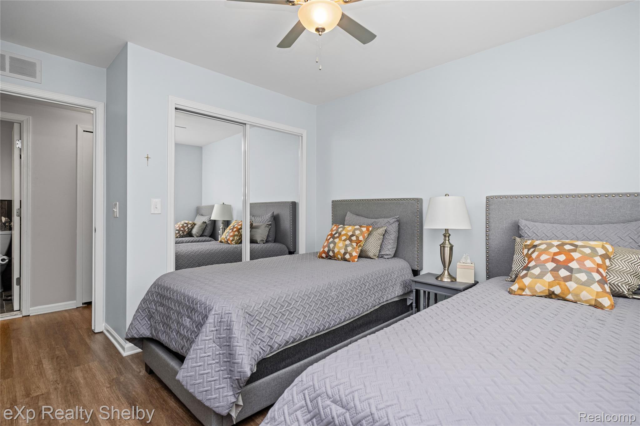 762 Country Club Drive Unit: 60