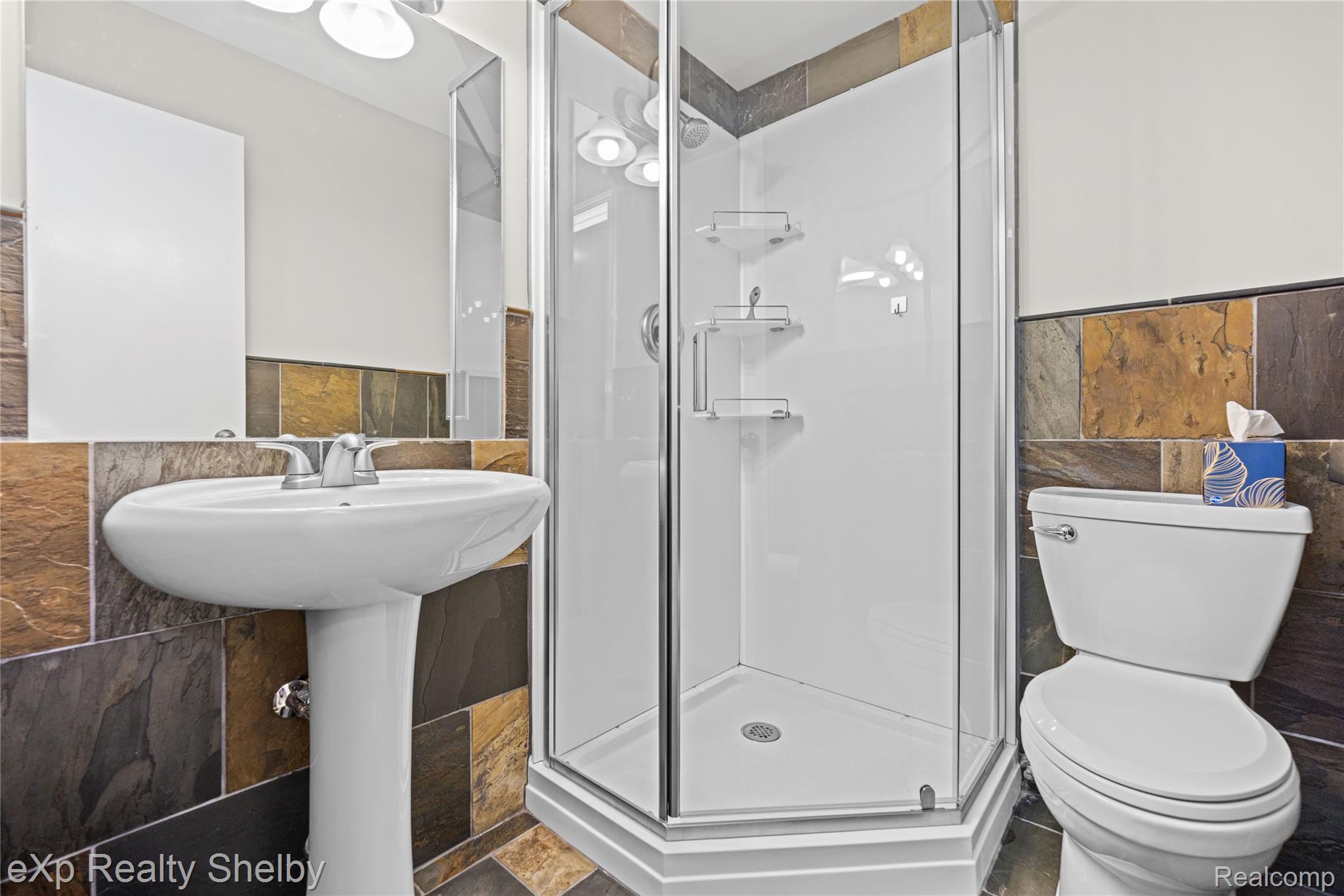 762 Country Club Drive Unit: 60
