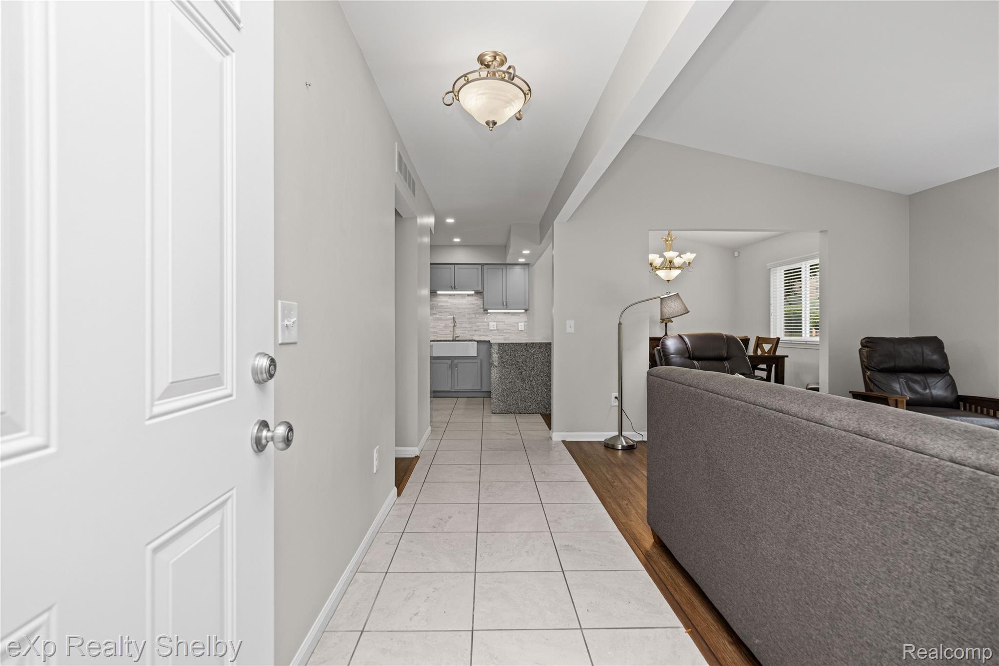 762 Country Club Drive Unit: 60