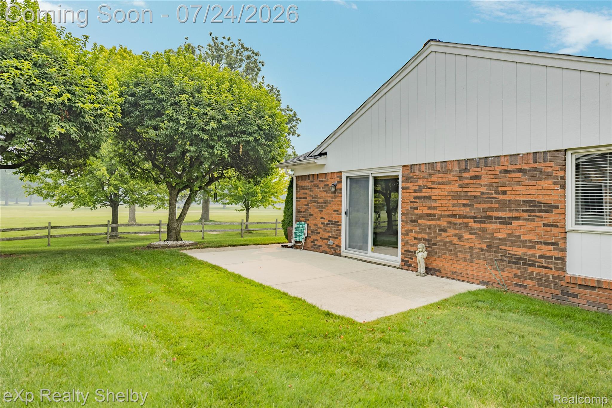 762 Country Club Drive Unit: 60