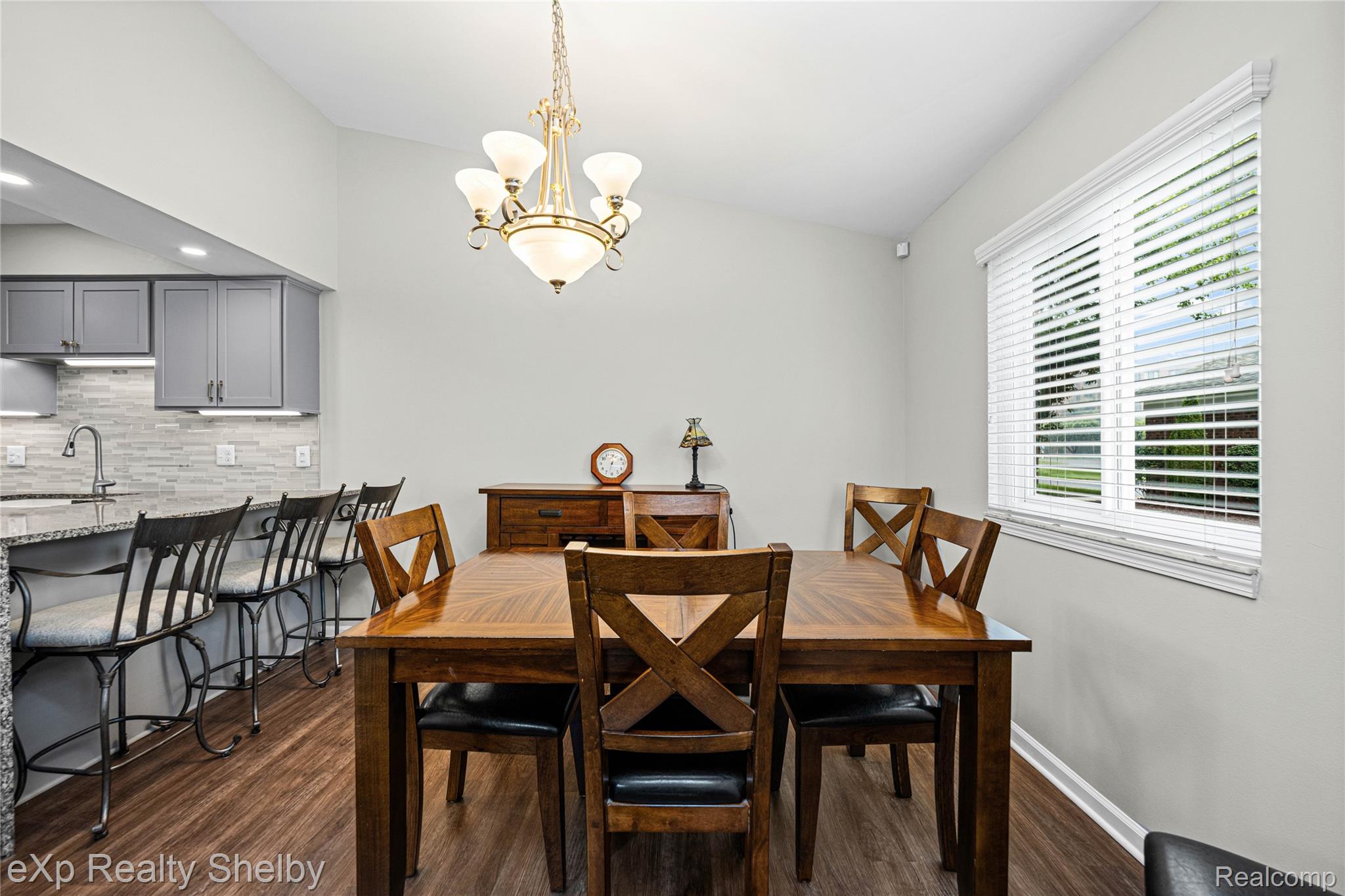 762 Country Club Drive Unit: 60
