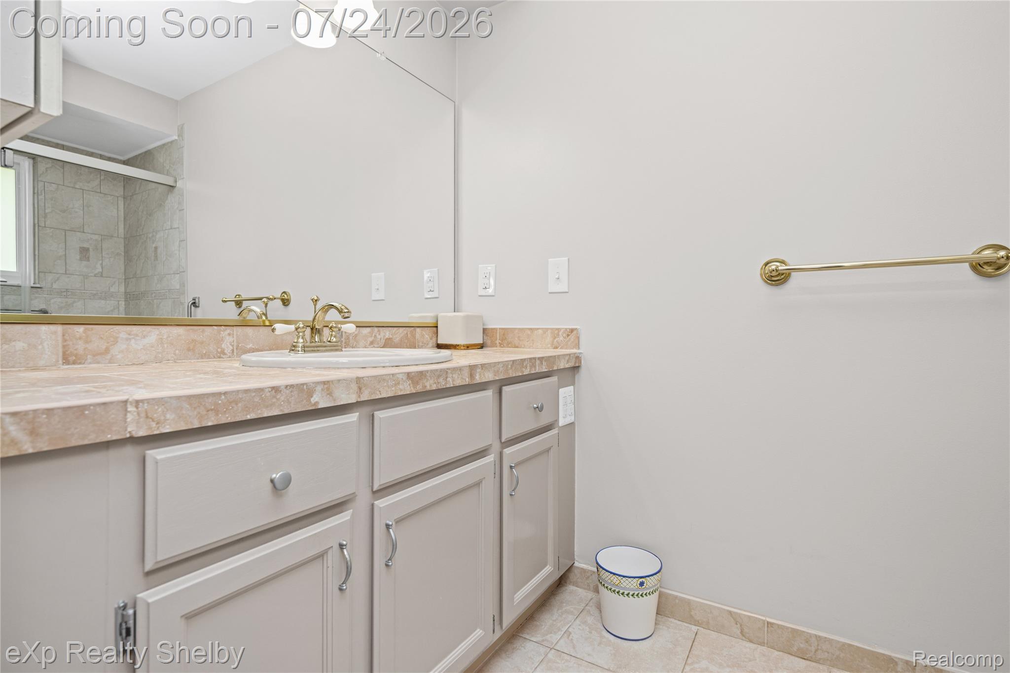 762 Country Club Drive Unit: 60