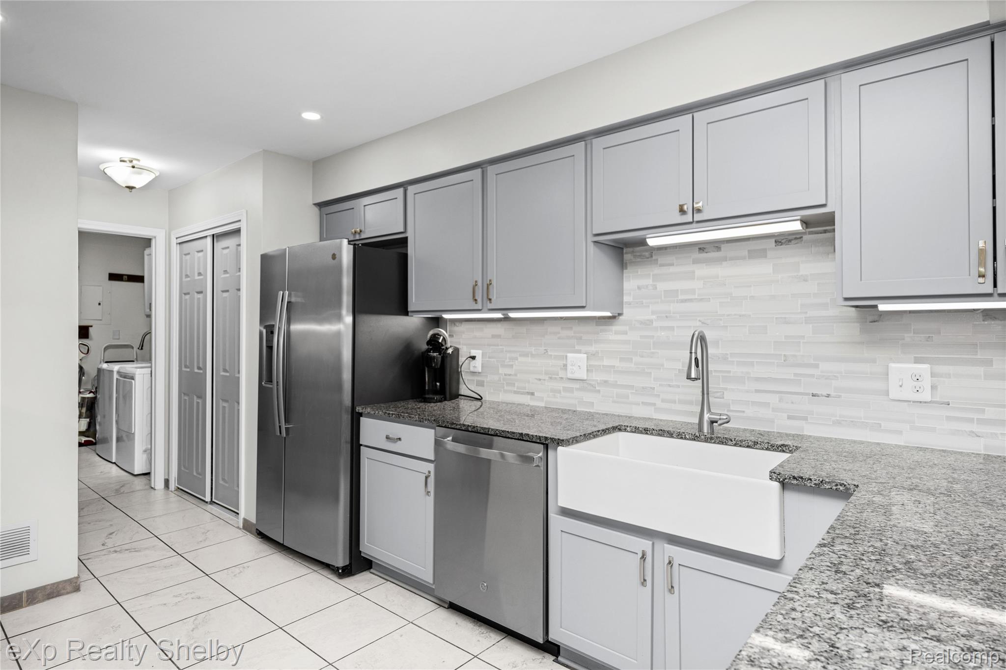 762 Country Club Drive Unit: 60