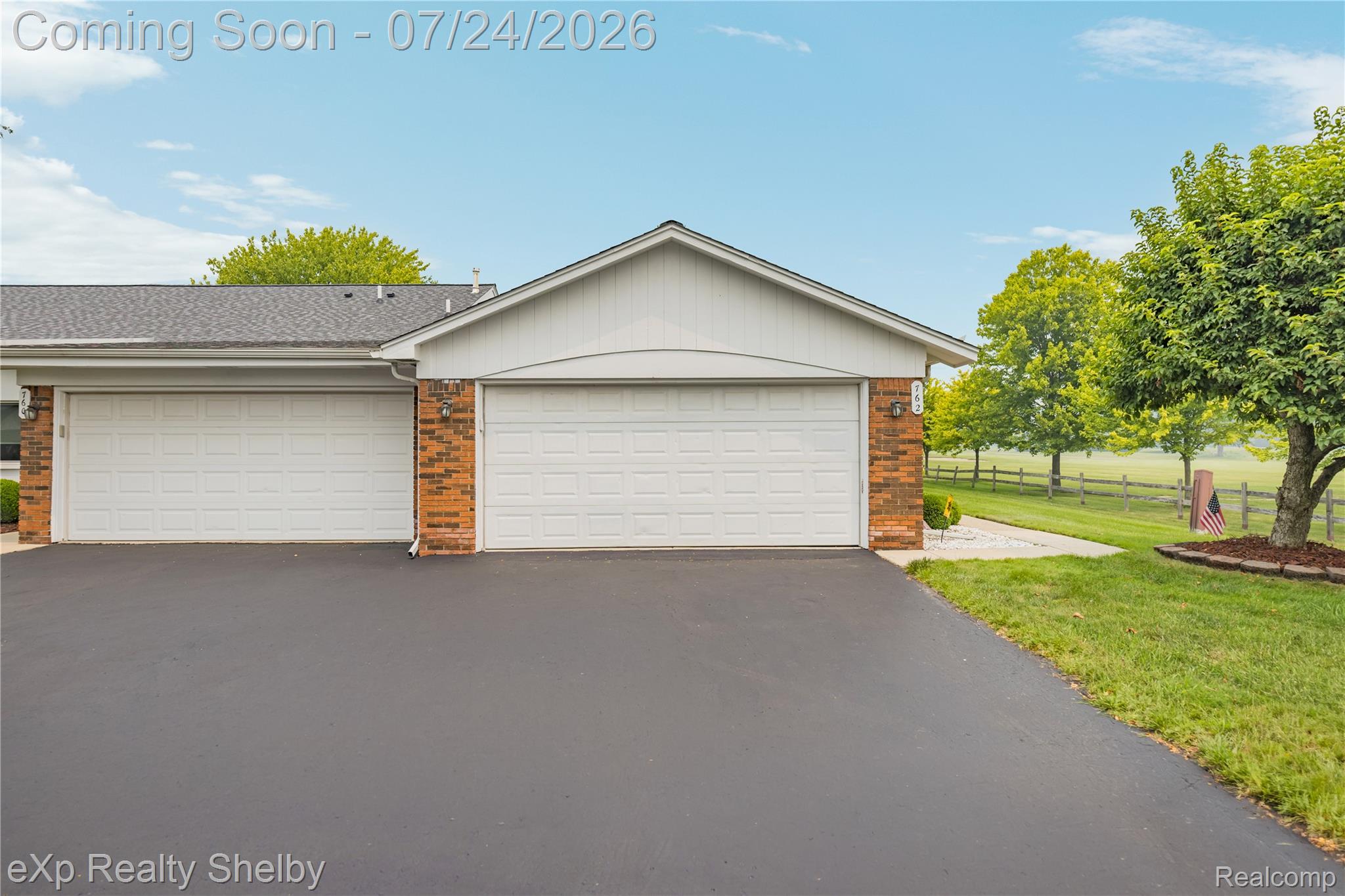 762 Country Club Drive Unit: 60
