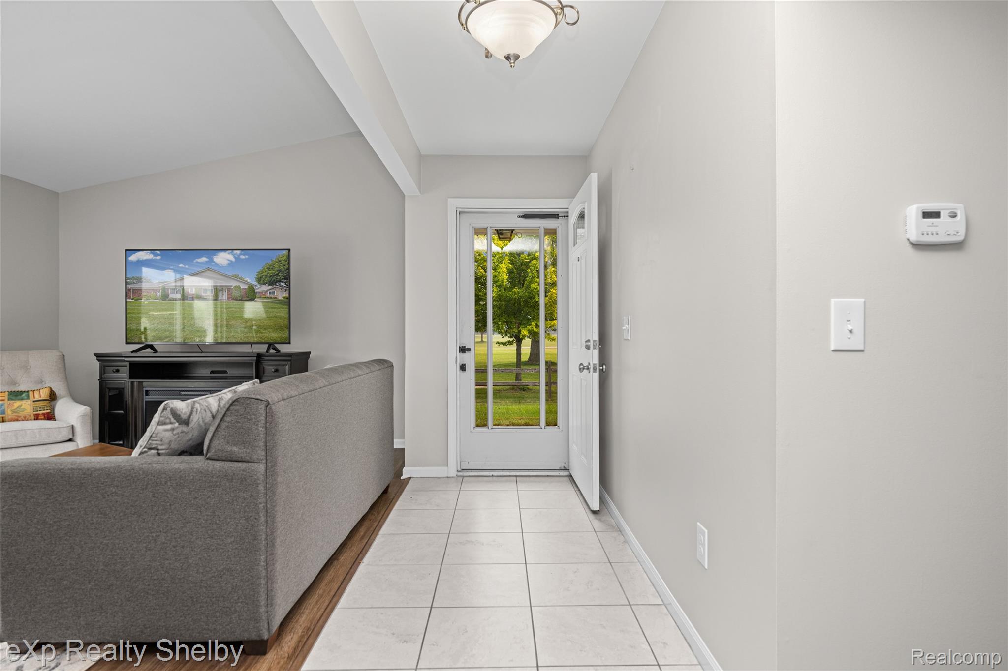762 Country Club Drive Unit: 60