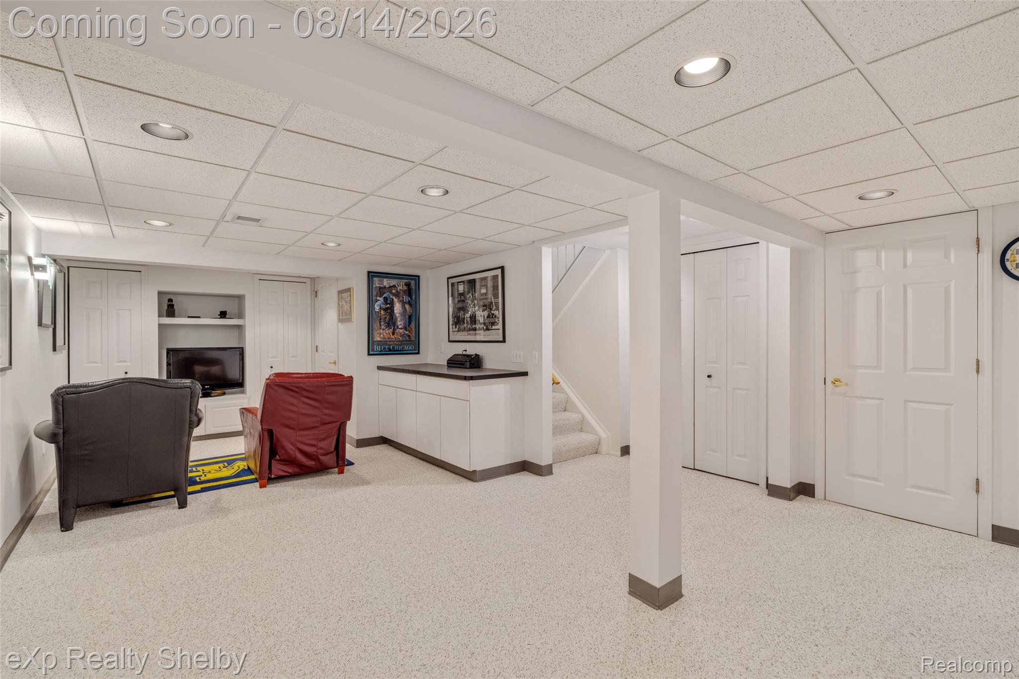 2460 Waltham Drive