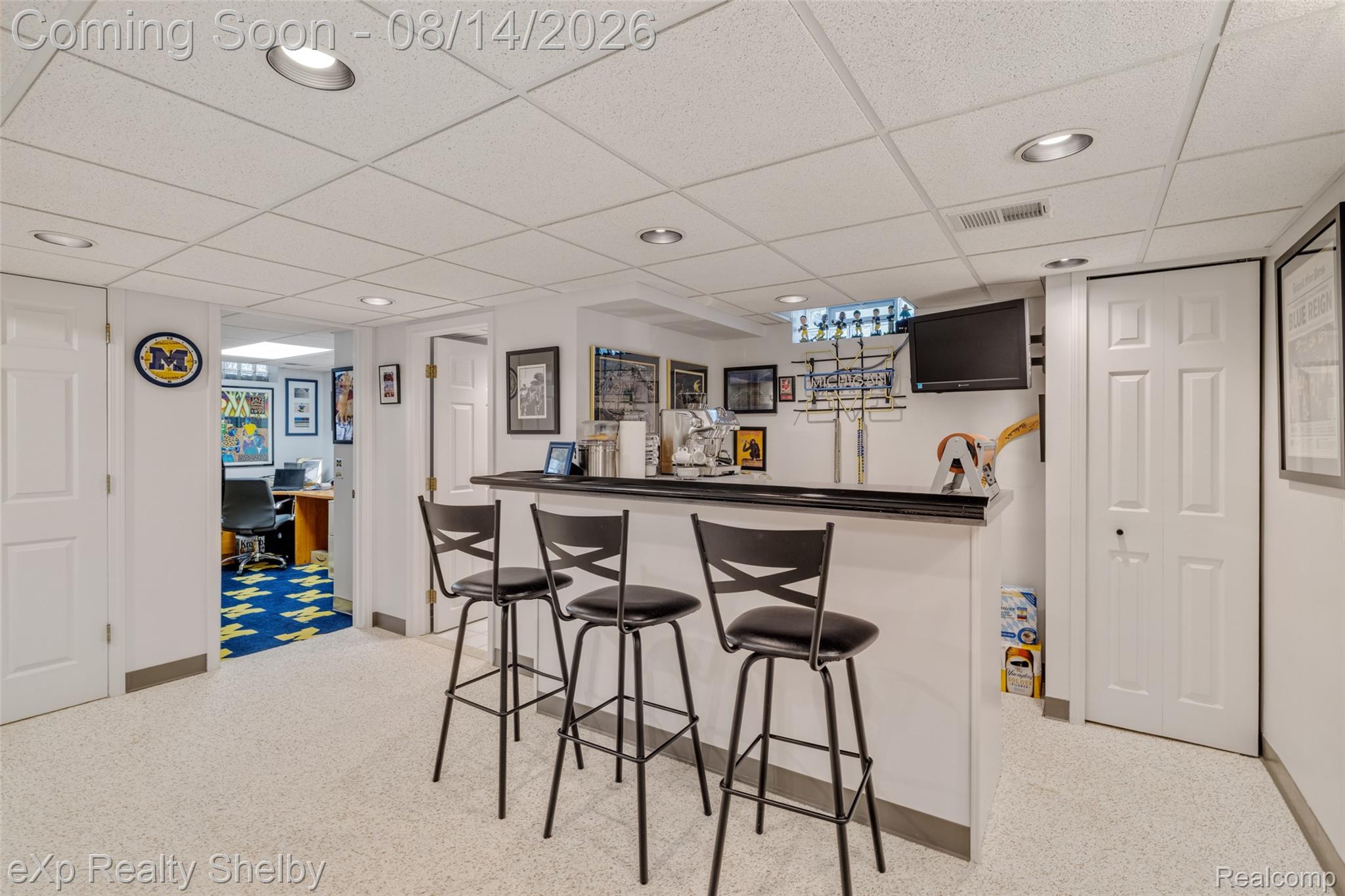 2460 Waltham Drive