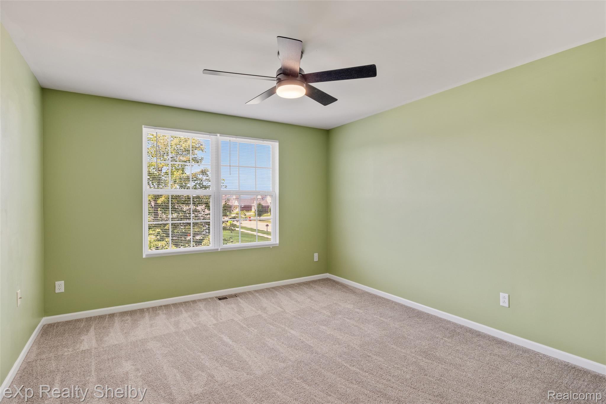 56626 Leeds Lane