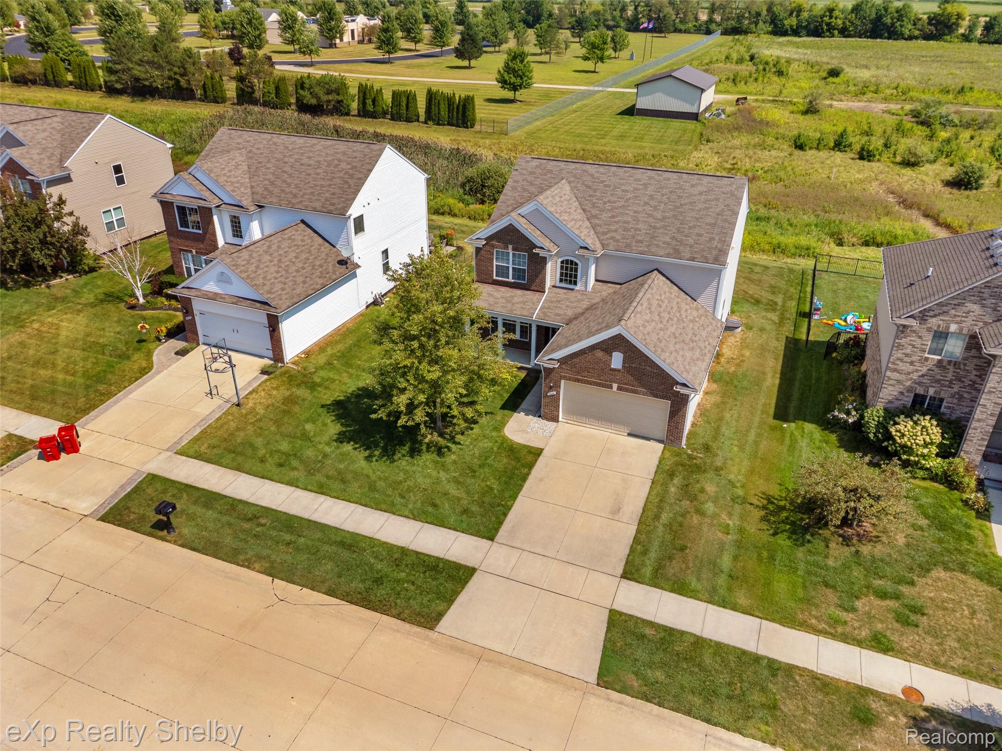 56626 Leeds Lane