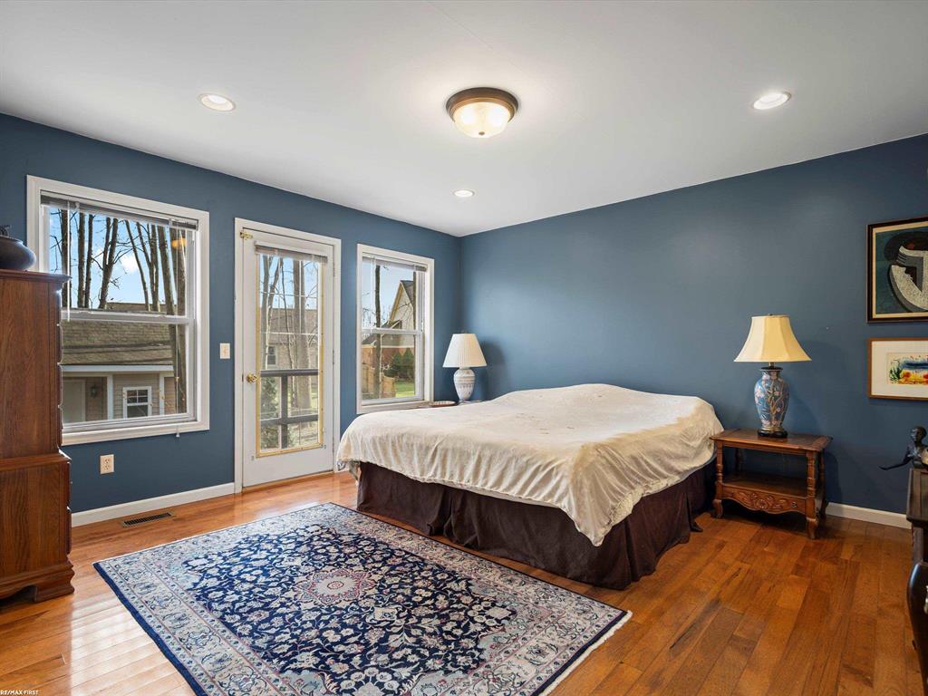 54638 Beacon Cove