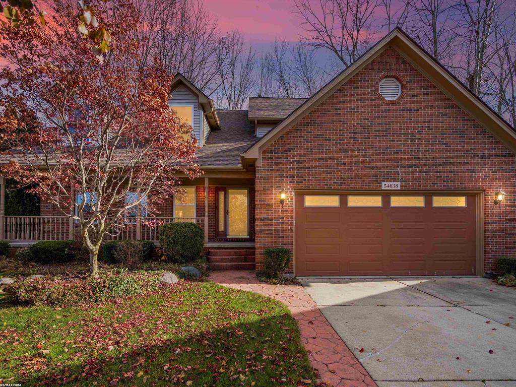54638 Beacon Cove