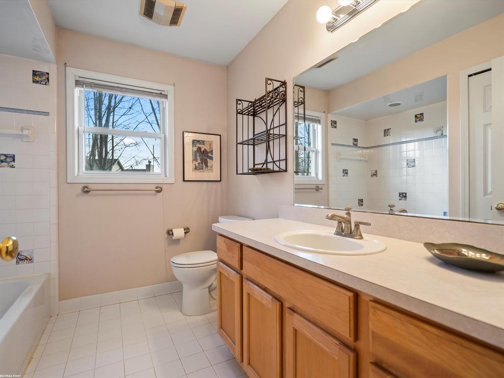 54638 Beacon Cove