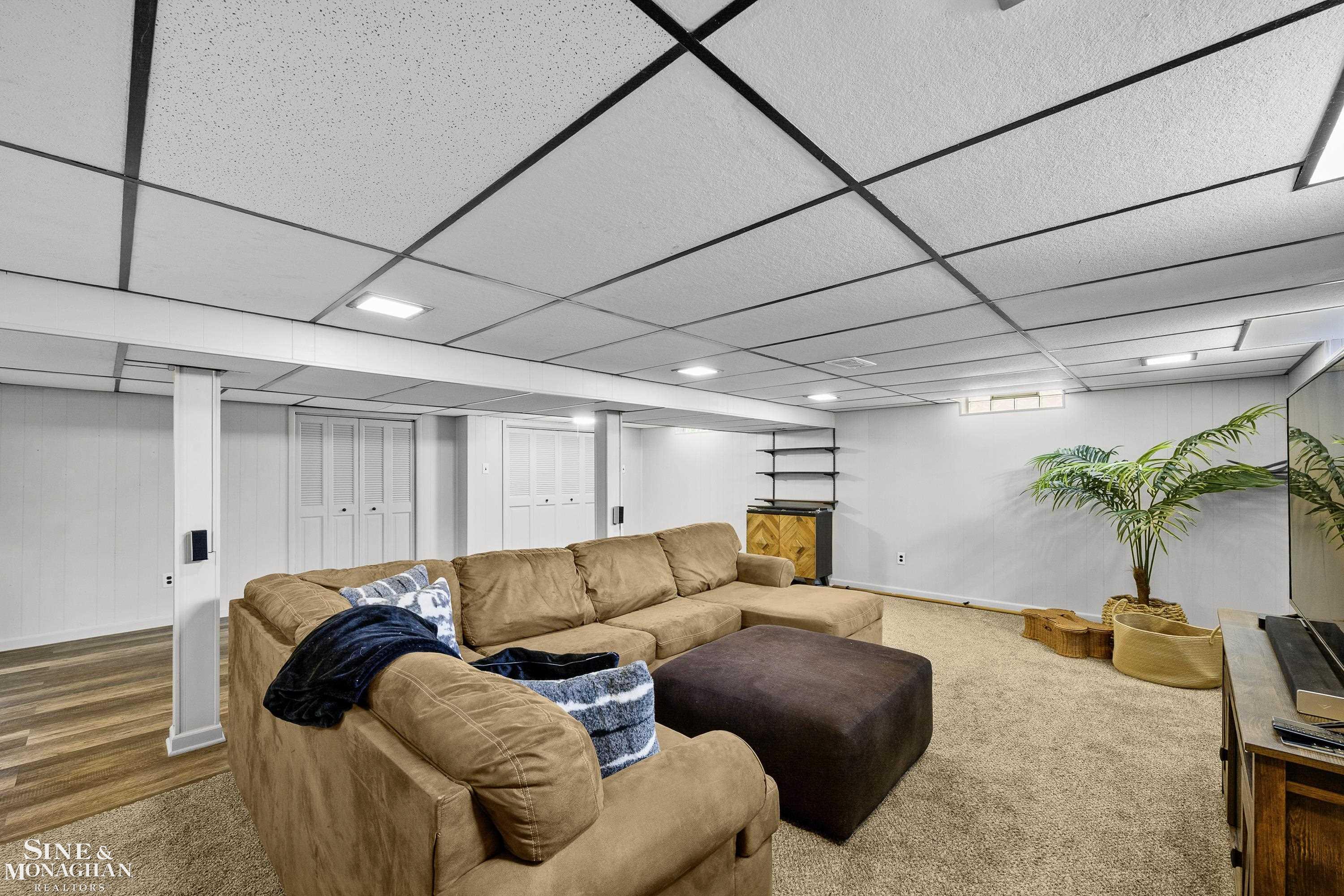 22805 Doremus Street