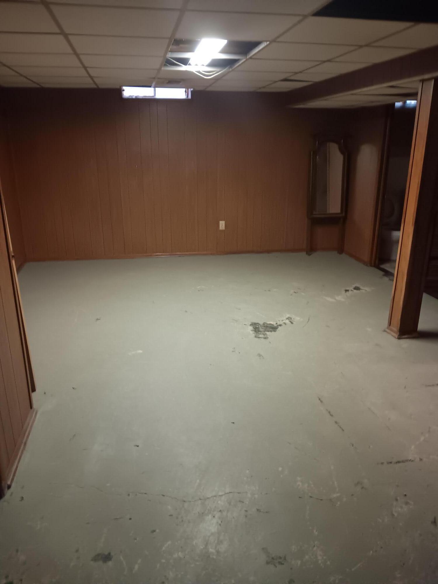 21256 Danbury Street