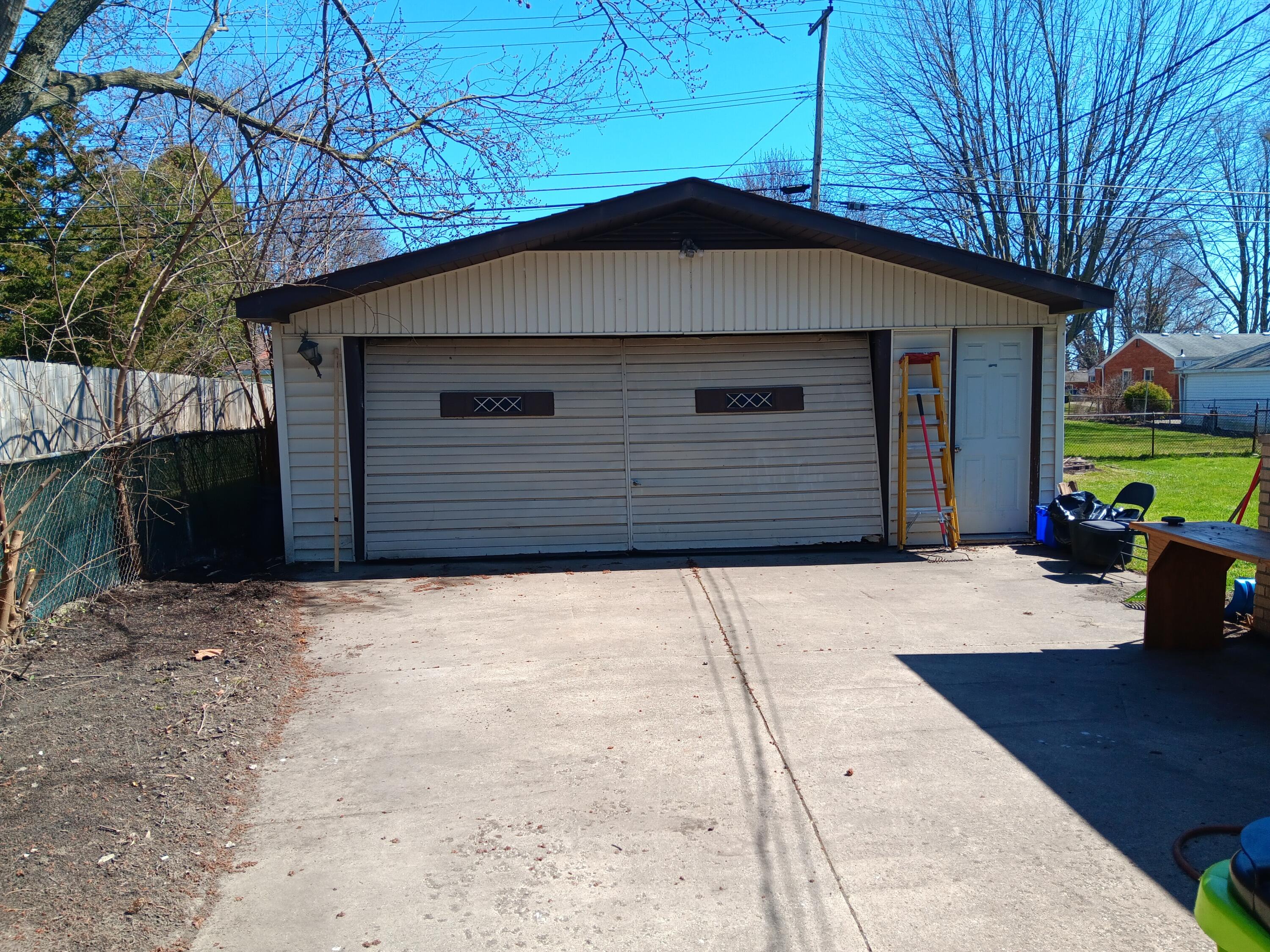 21256 Danbury Street