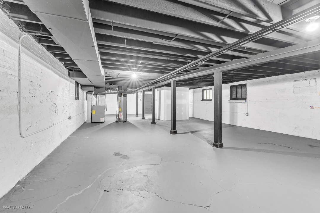 8127 S Jeffery Boulevard