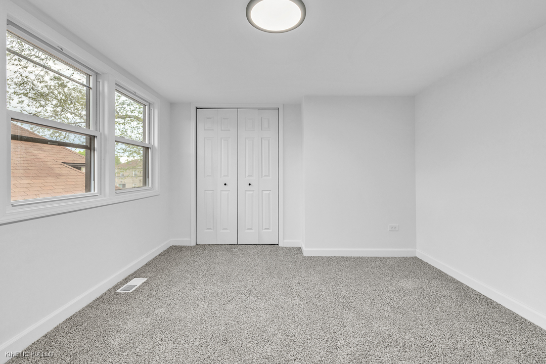 8127 S Jeffery Boulevard