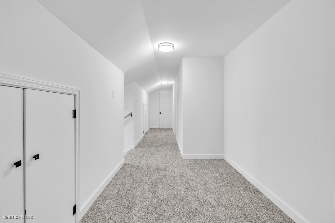 8127 S Jeffery Boulevard