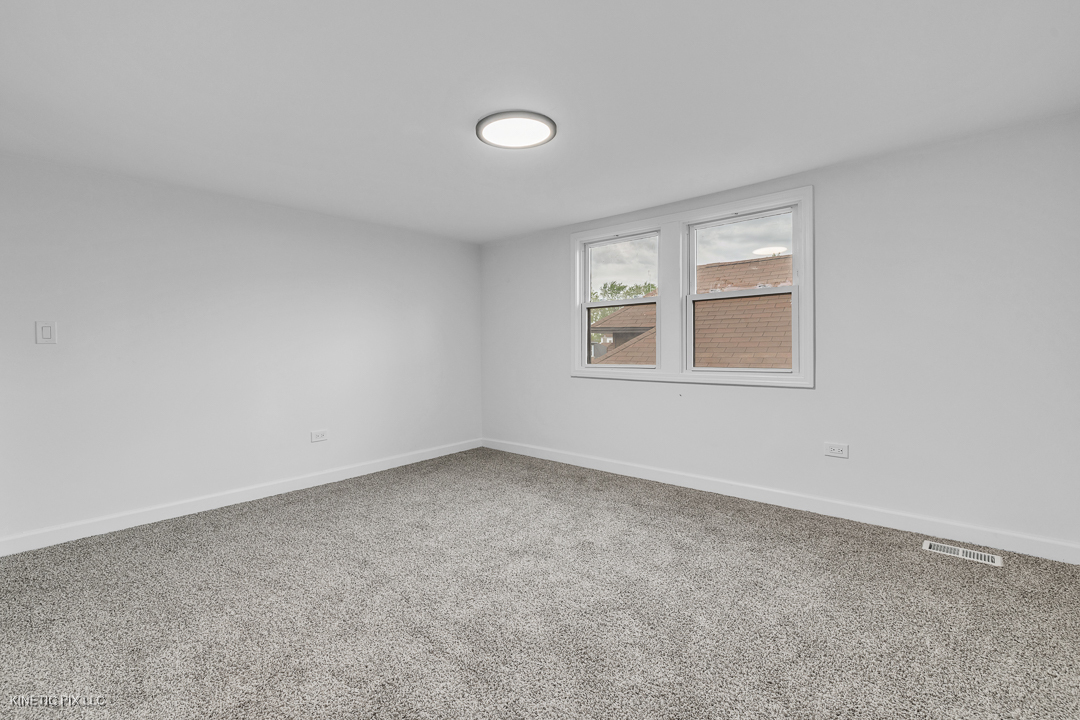 8127 S Jeffery Boulevard