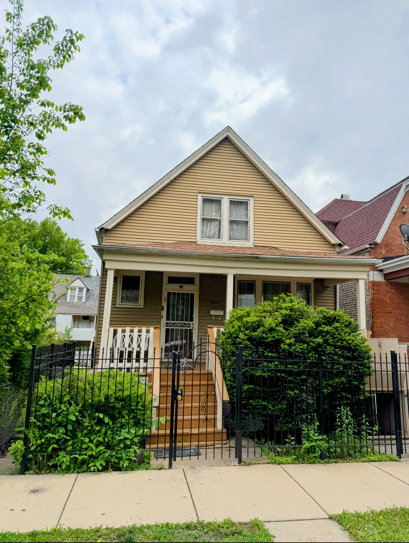 6427 S Winchester Avenue