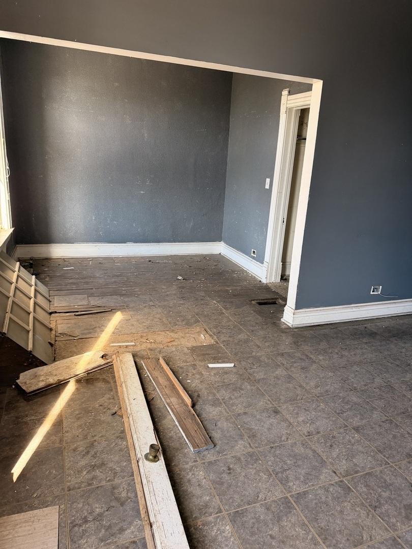 11841 S Union Avenue