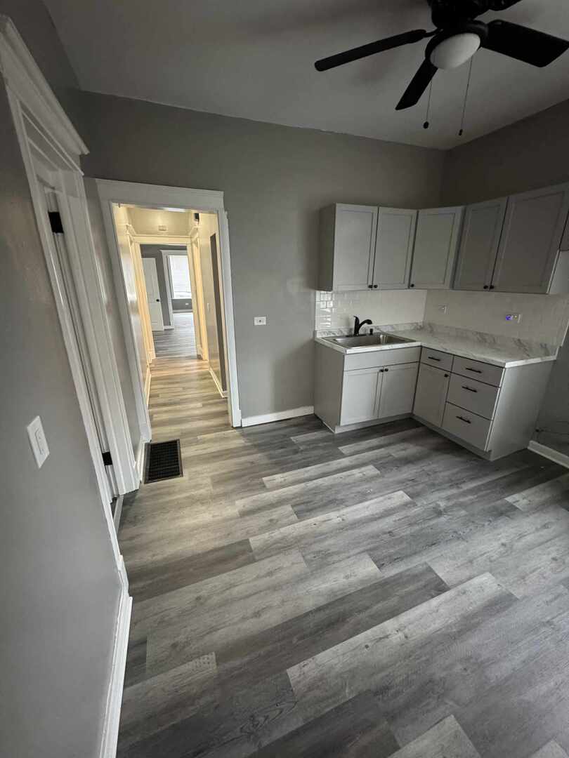 6601 S Langley Avenue Unit: 1