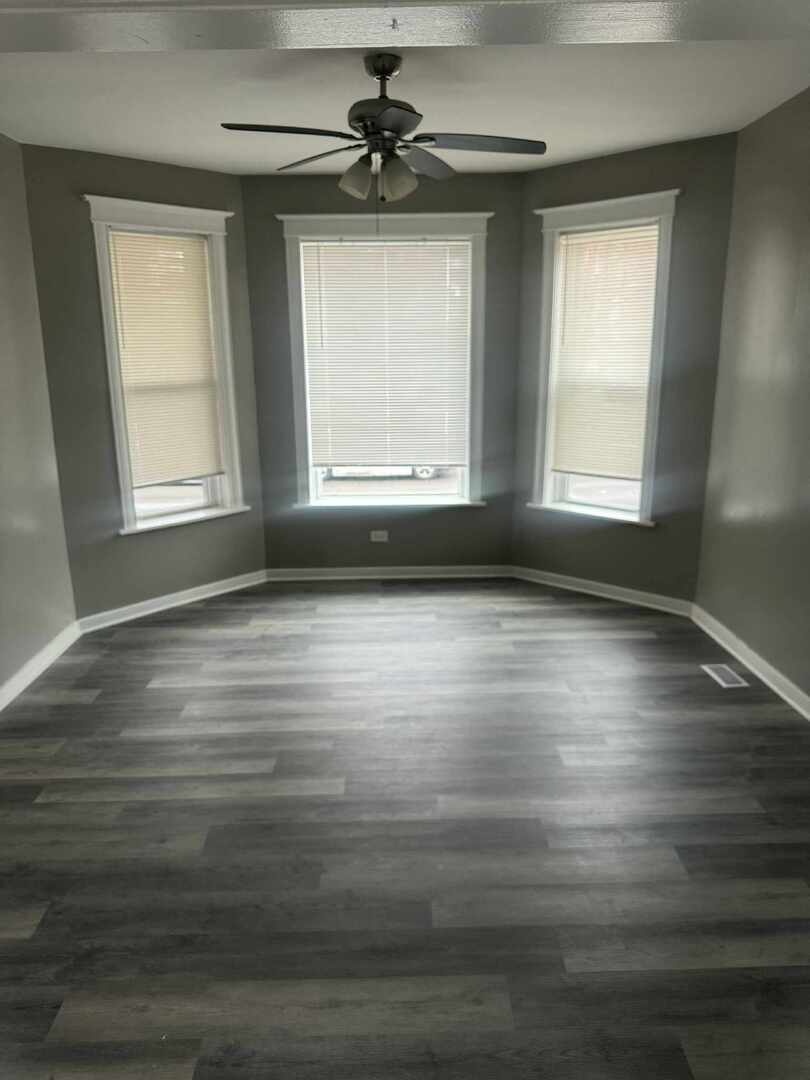 6601 S Langley Avenue Unit: 1