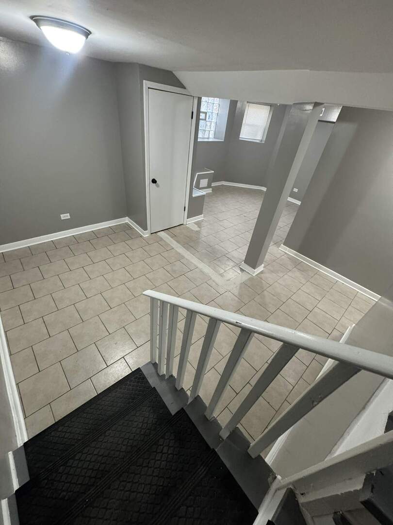 6601 S Langley Avenue Unit: 1