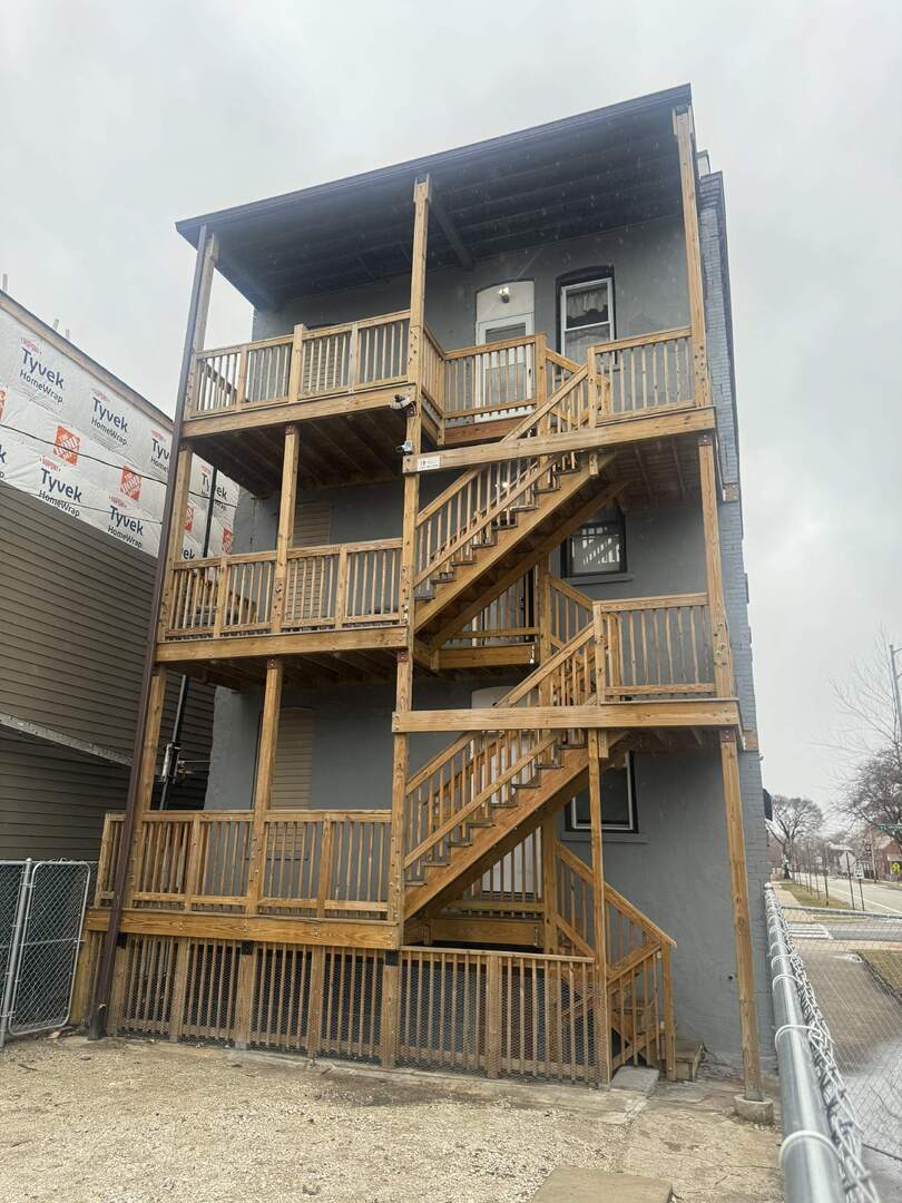 6601 S Langley Avenue Unit: 1