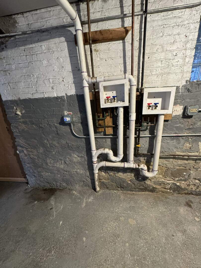 6601 S Langley Avenue Unit: 1